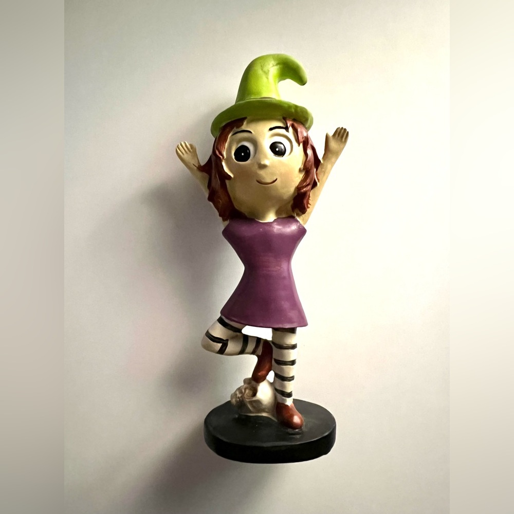 Witch girl decor